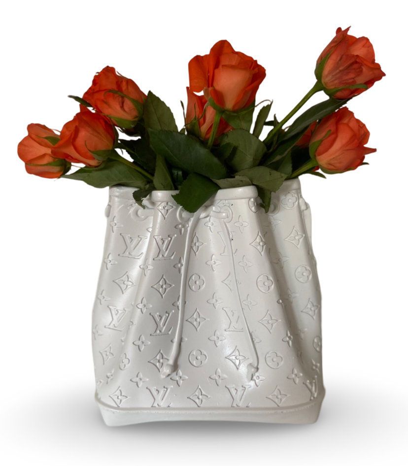 BUCKET BAG VASE